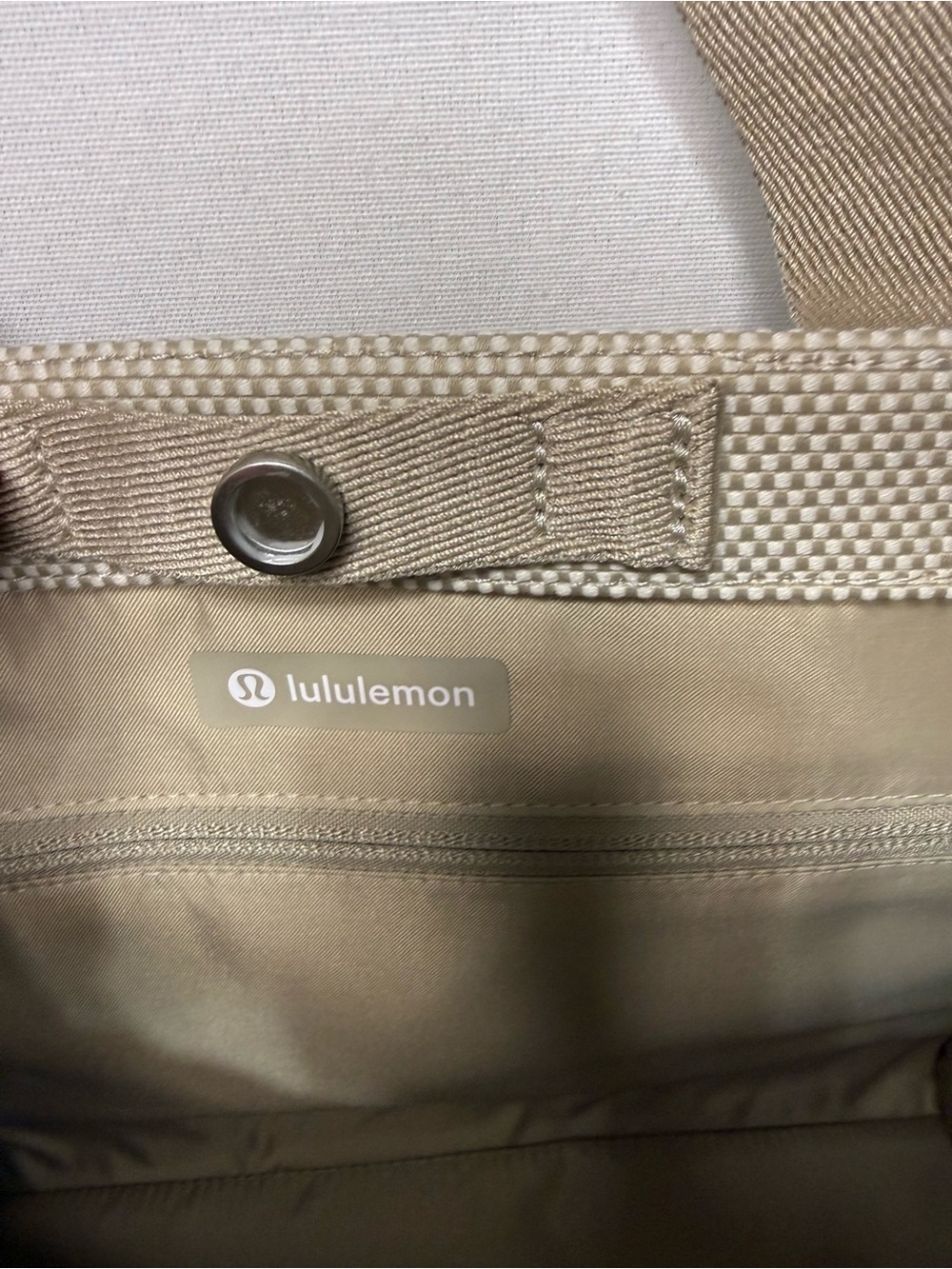 NWT Lululemon Two Tone Canvas Tote Mini - Picture 4 of 7